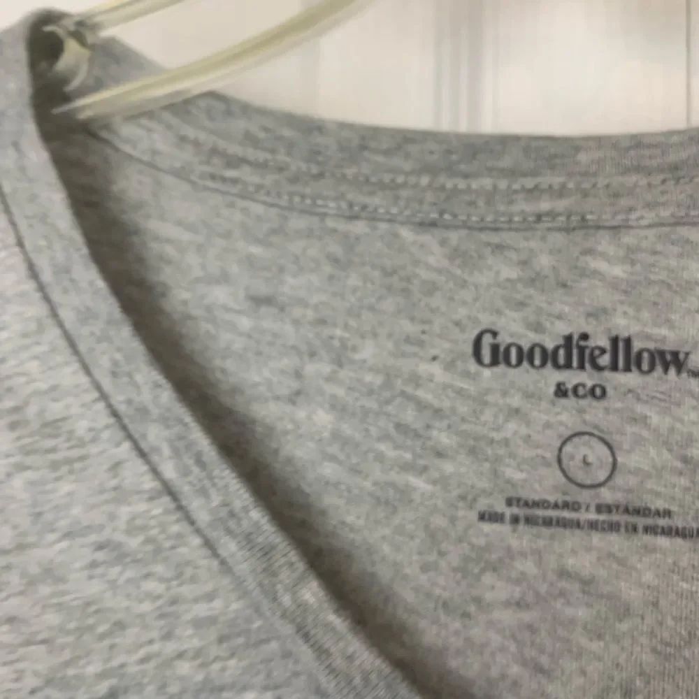 Goodfellow & Co. Graphic Tee‎ - Picture 3 of 4